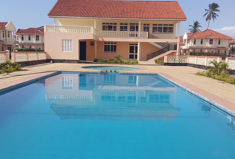 4 bedrooms all ensuite - with swimming pool -Mtwapa 14.5M