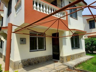 for sale homely 3 bedroom marionette own compound in a gated community standing on a 40by80ft with attached dsq.
