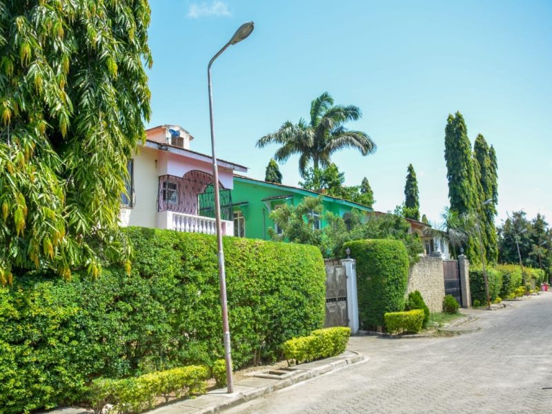 for sale homely 3 bedroom marionette own compound in a gated community standing on a 40by80ft with attached dsq.
